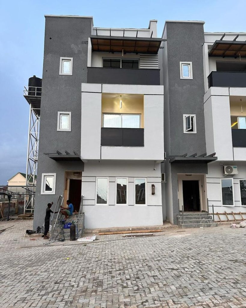 4 Bedroom Terrace Duplex