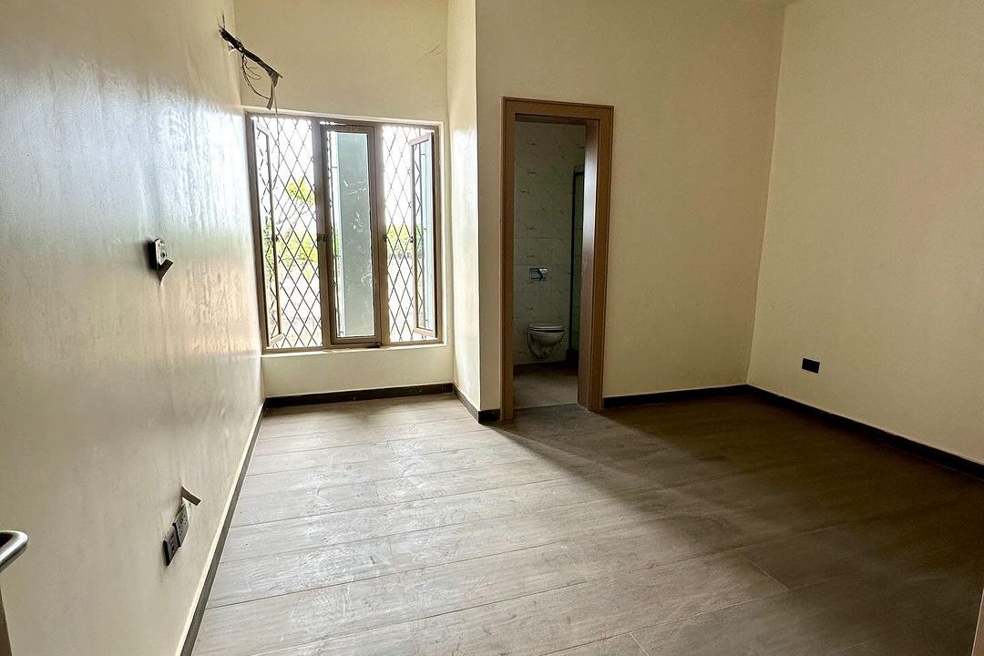 8153e75bec44c64b962004dbea29b840